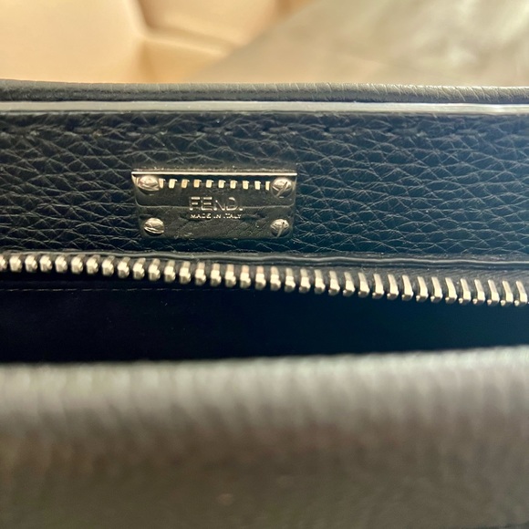 FENDI PEEKABOO Iconic Medium SELLERIA 2 Way Bag - Picture 10 of 16